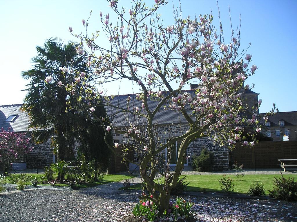 Holiday home Gites Mont Saint Michel Sains